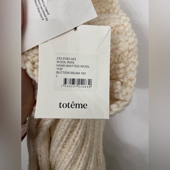 NWT TOTEME Turtleneck Hand Knitted Wool Top Buttercream Size Large - Picture 8 of 15